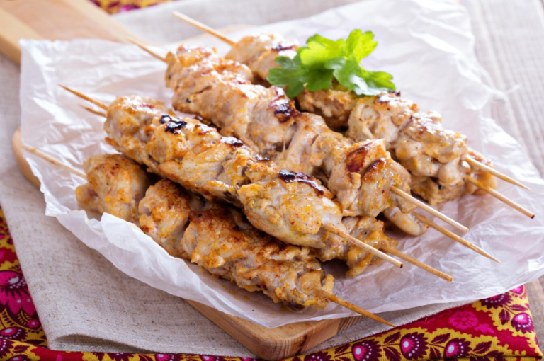 Hähnchenspieße nach Balkan-Art - Rezept