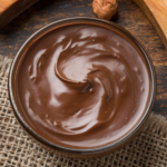 Haselnuss-Schoko-Aufstrich selber machen - Rezept