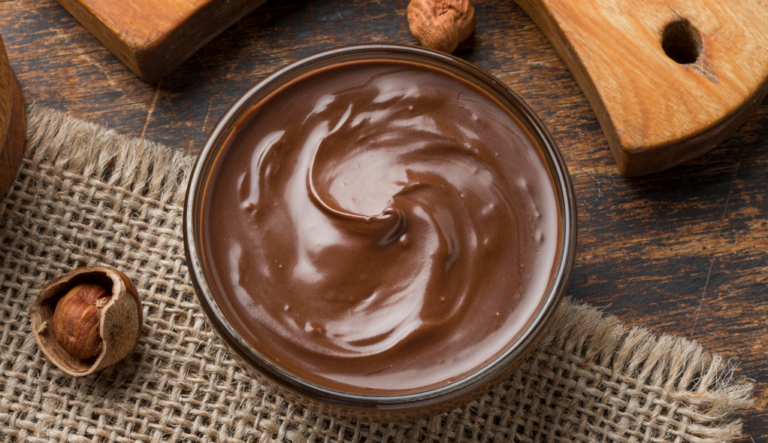 Haselnuss-Schoko-Aufstrich selber machen - Rezept