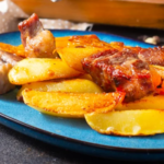 Gebackenes Kalbfleisch mit Bäcker-Kartoffeln – klassisches Balkangericht - Rezept